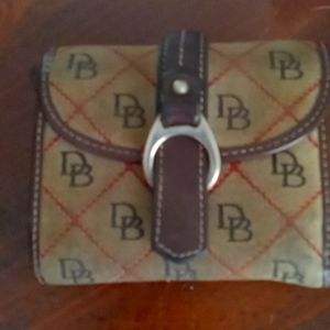 Dooney and Bourke wallet